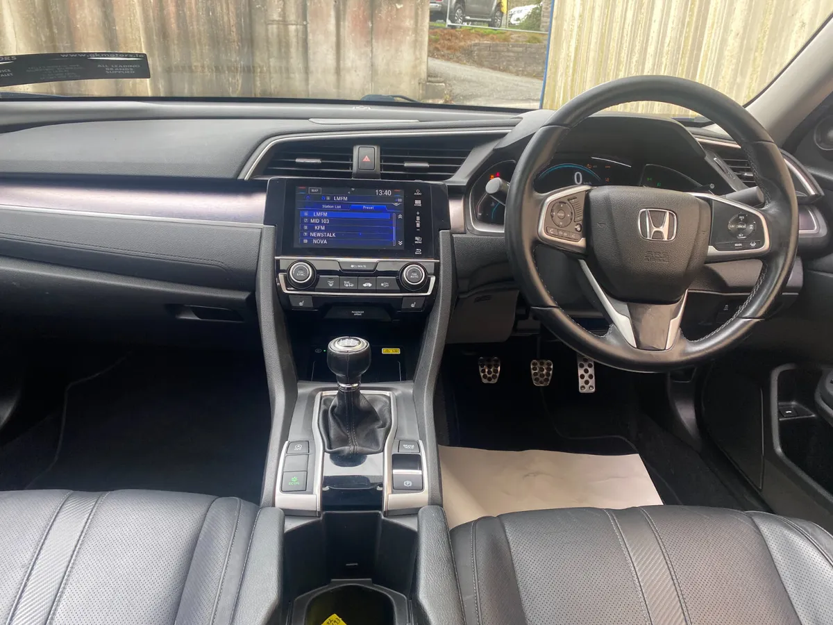 Honda Civic 2019///DIESEL //PREMIUM//FINANCE // - Image 6
