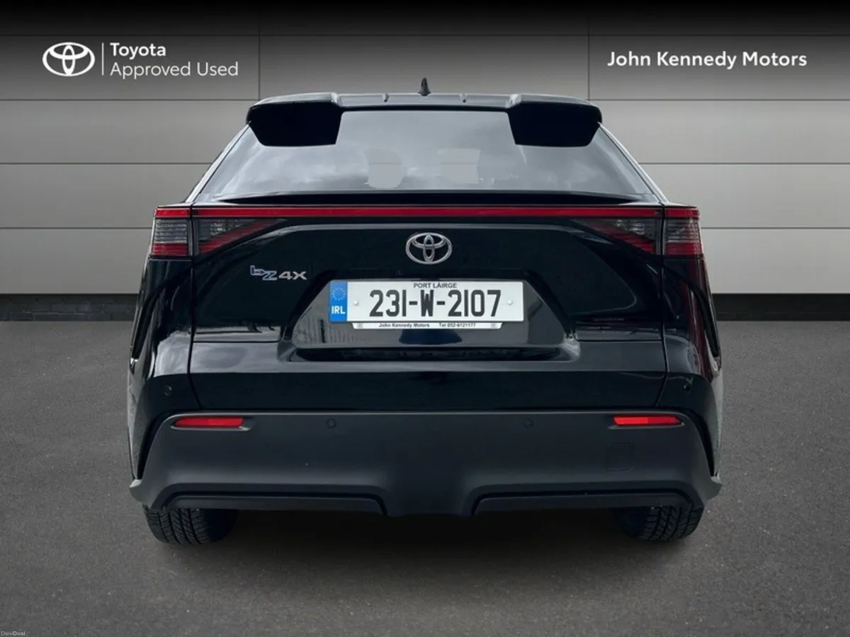 Toyota bZ4X SPORT FWD 11KW - Image 4