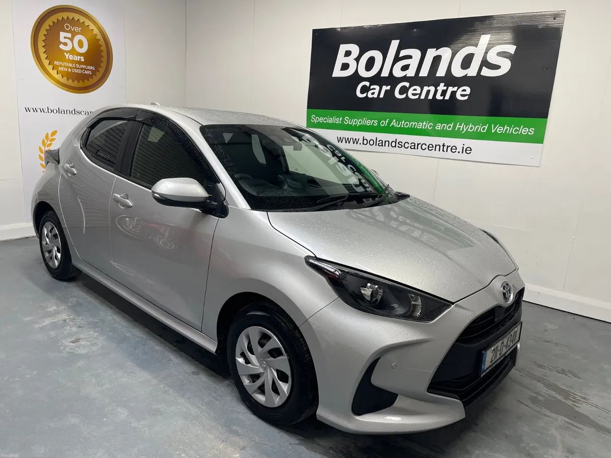 2021 Toyota Yaris Hybrid 1.5 Automatic 5dr Model - Image 2