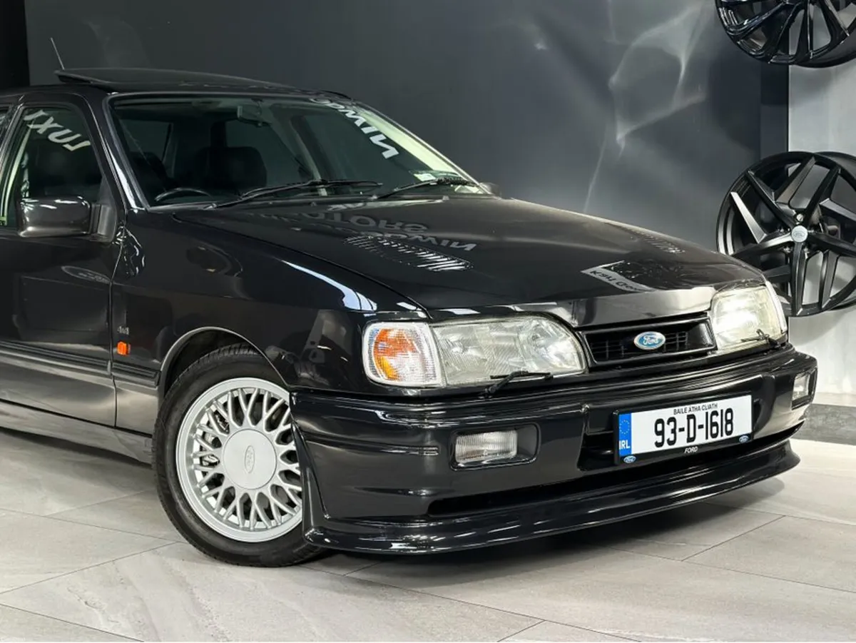 FORD SIERRA RS 2.0i COSWORTH 4X4 SAPPHIRE - Image 2