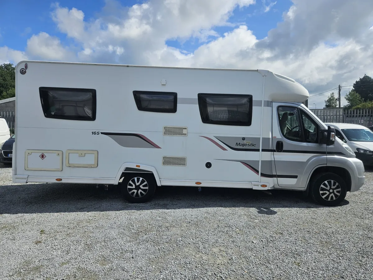 2012 Peugeot Majestic 4/5 berth - Image 4