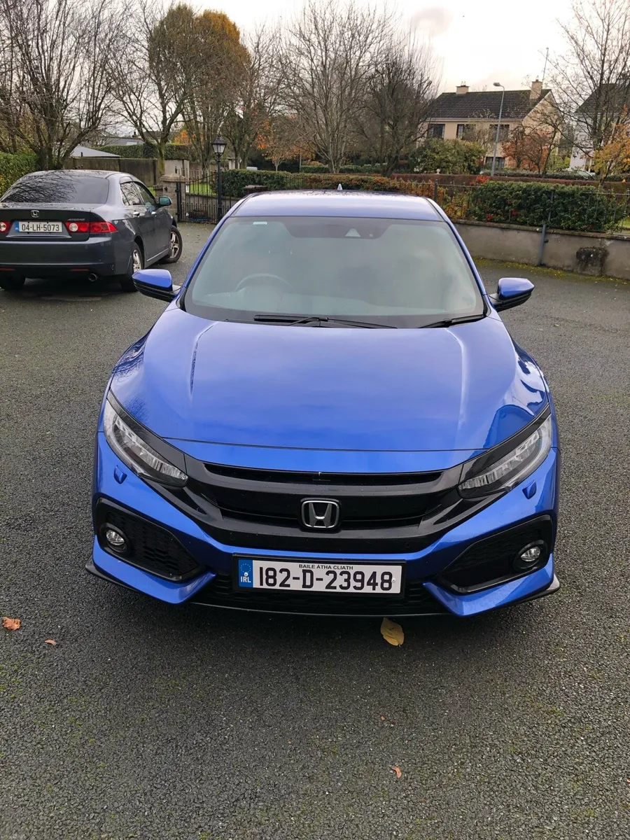 Honda Civic 1.5 VTEC Turbo - Image 1