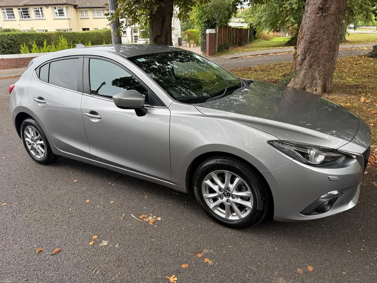 Mazda 3 Diesel Tiny milage - Image 1
