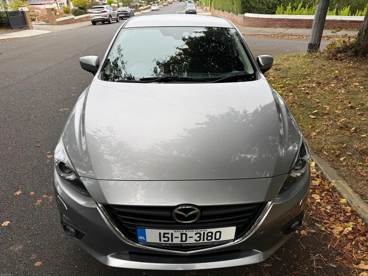 Mazda 3 Diesel Tiny milage - Image 2