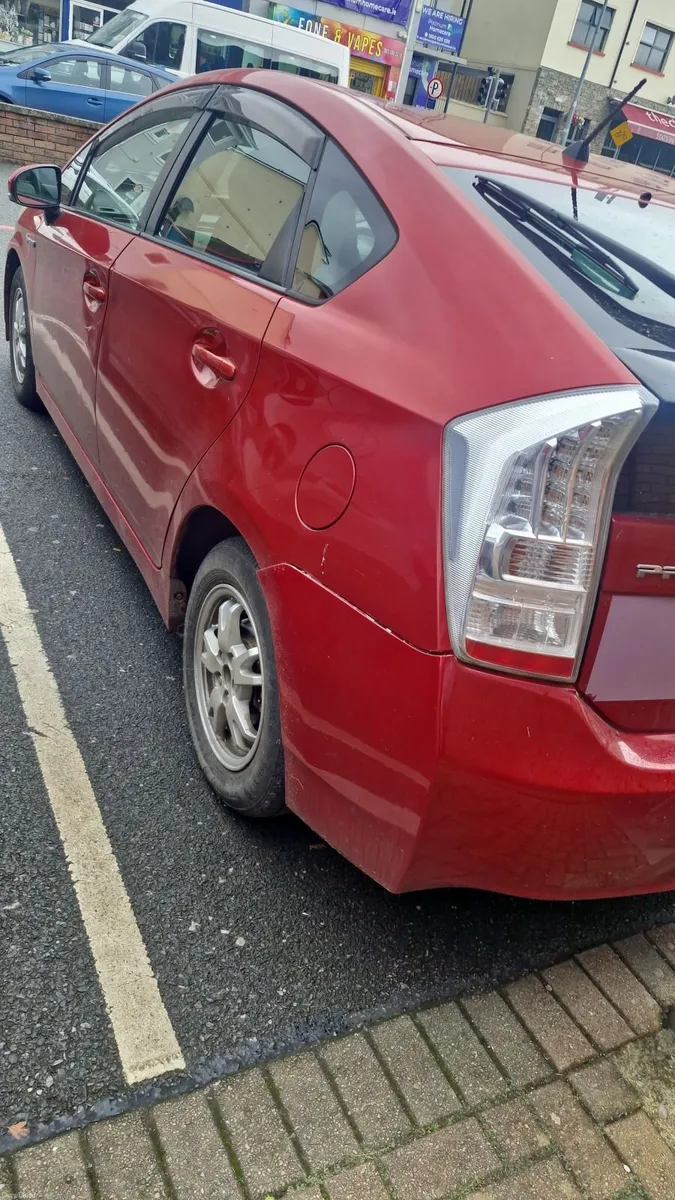 Toyota Prius 2011 - Image 6