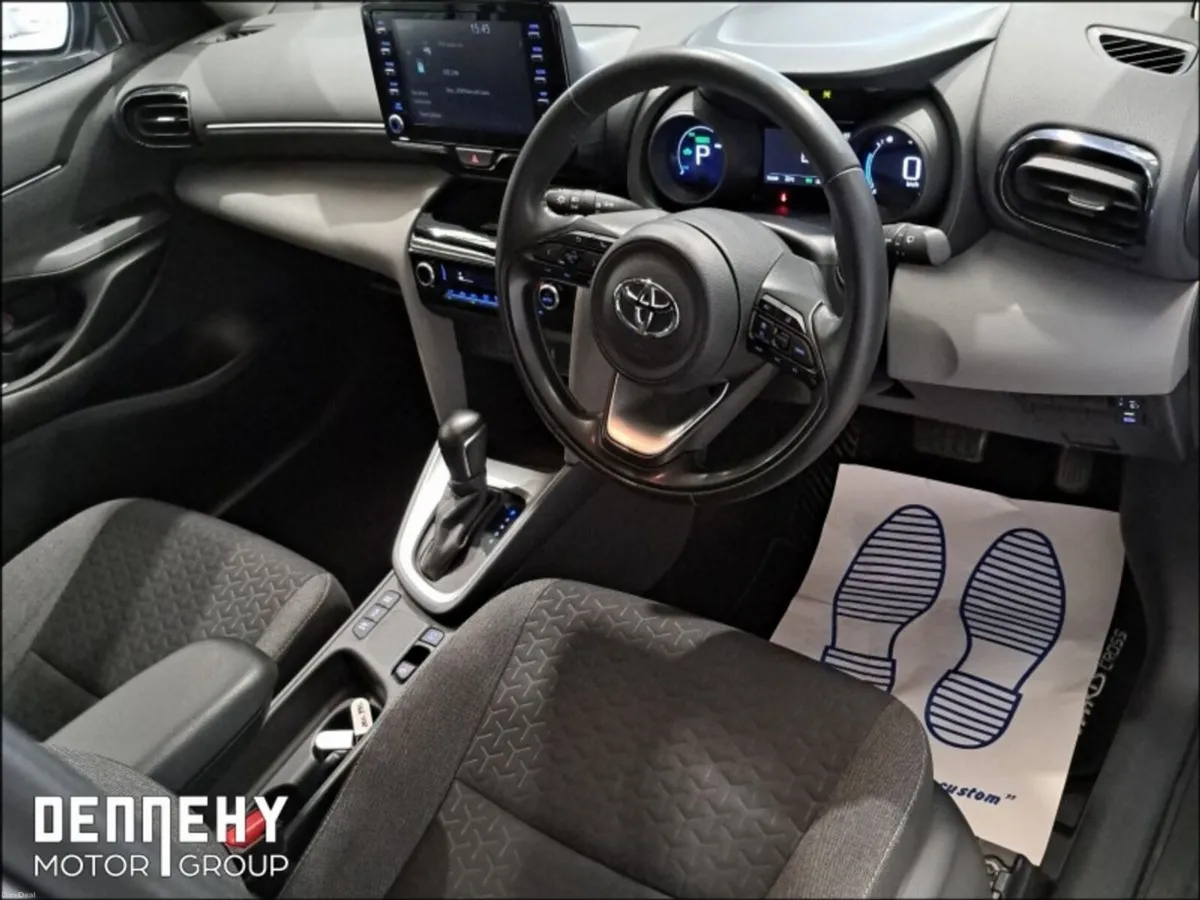 Toyota Yaris Cross 1.5 Hybrid CVT Luna €90.00 pw - Image 6