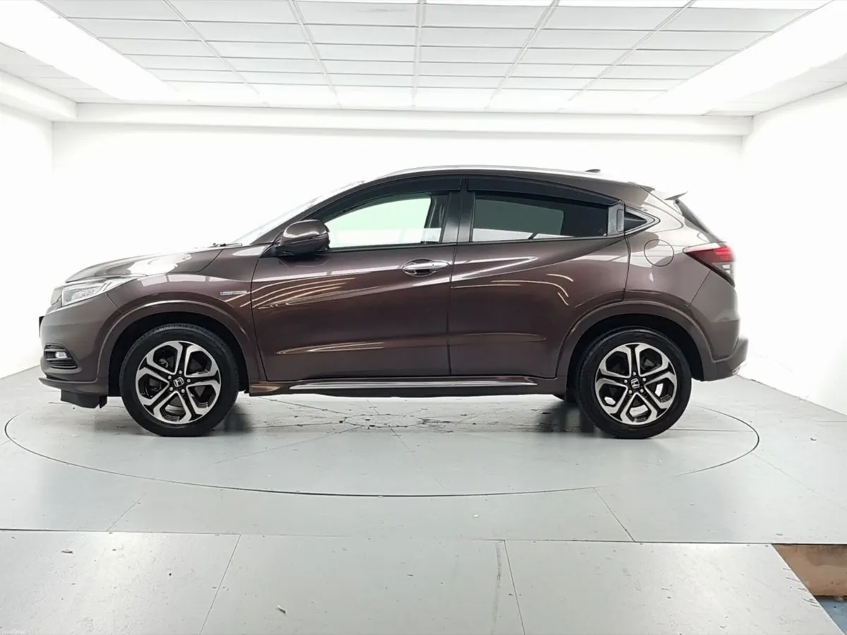 Honda Vezel VEZEL 1.5 L DAA RU3 5 D AUTO - Image 5