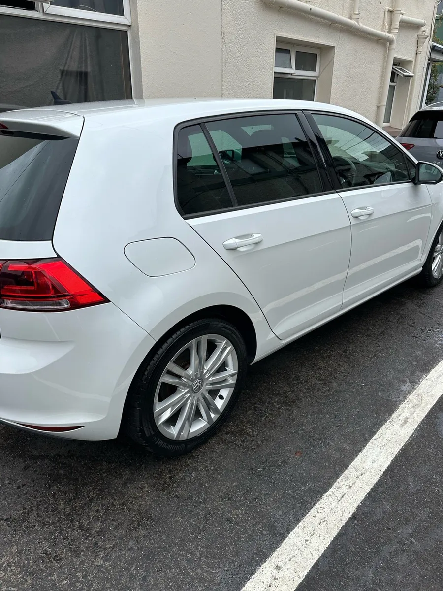 VW Golf Highline Special Edition - Image 4