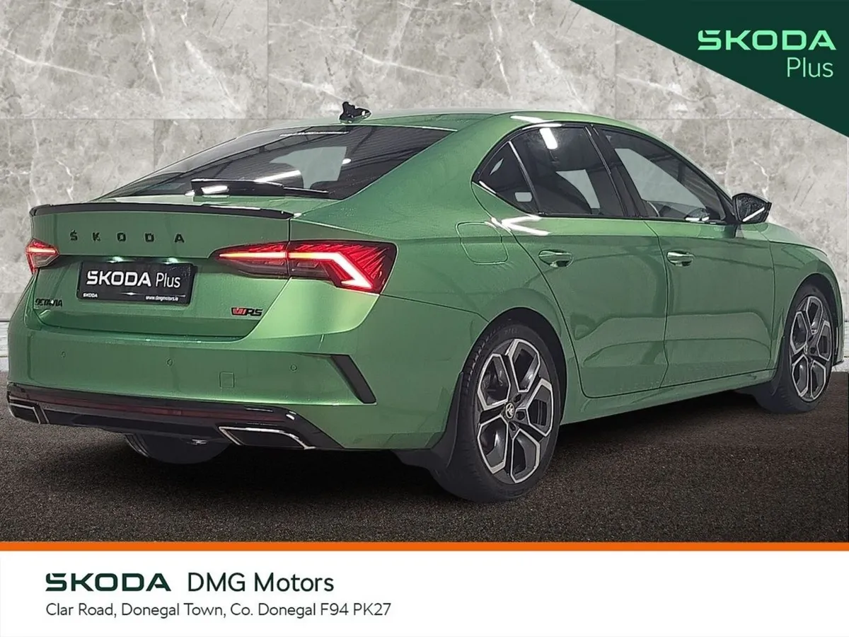 Skoda Octavia 2.0 TDI 200BHP DSG RS - Image 3