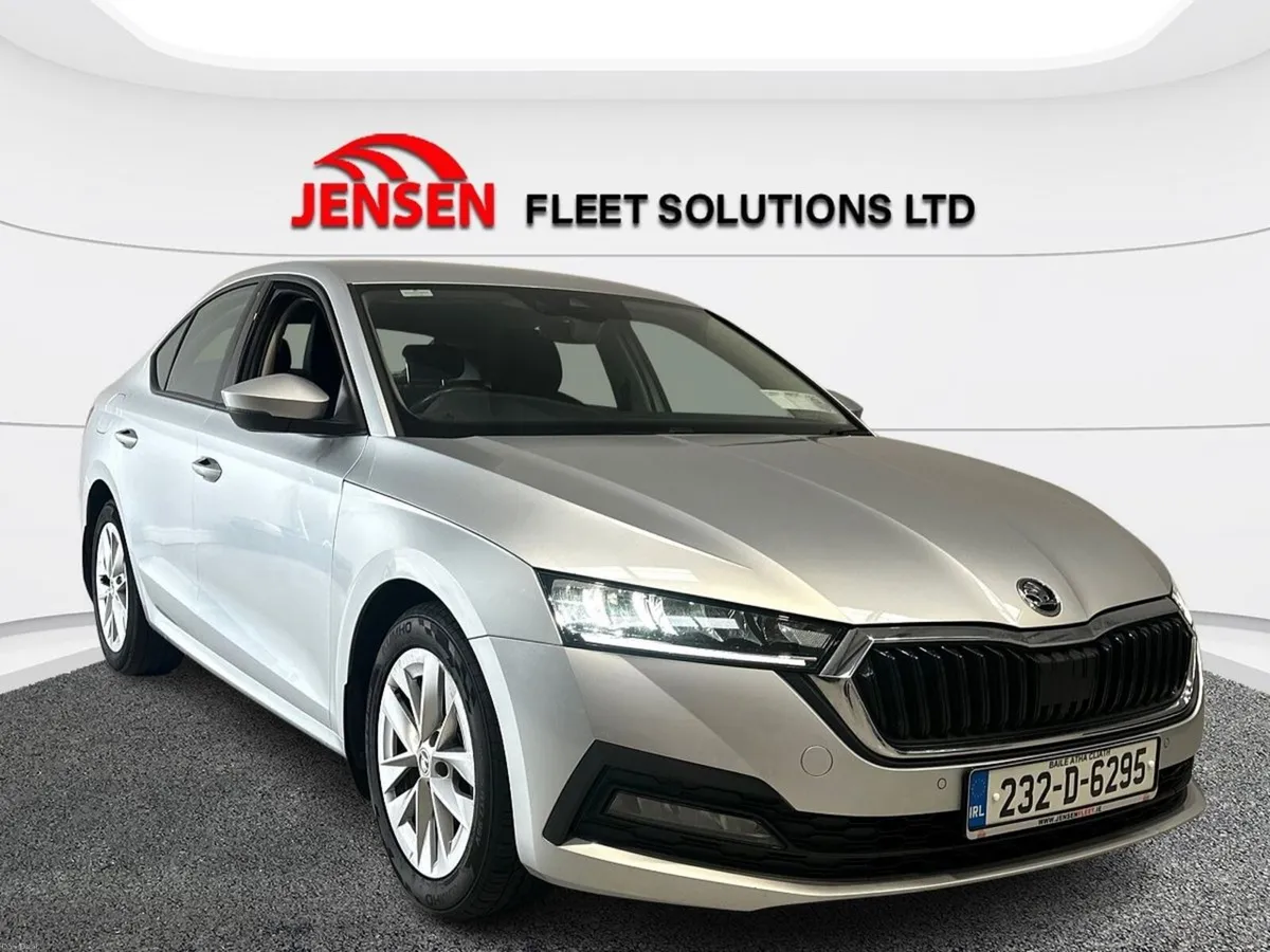 Skoda Octavia Ambition 1.0TSI 110HP DSG / Auto - Image 1