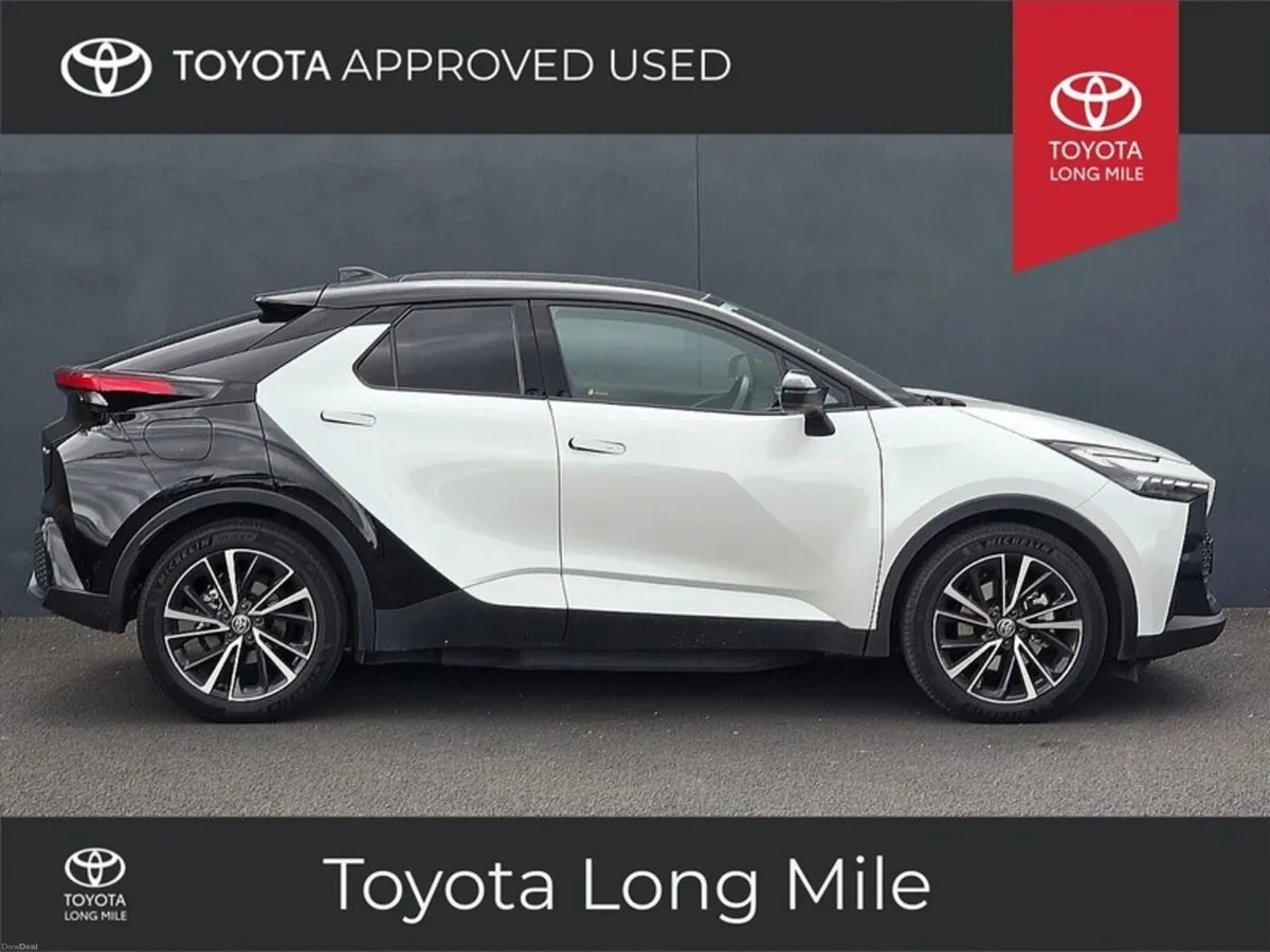 Toyota C-HR PHEV Premier (LEATHER SEATS) Irish Car - Image 3