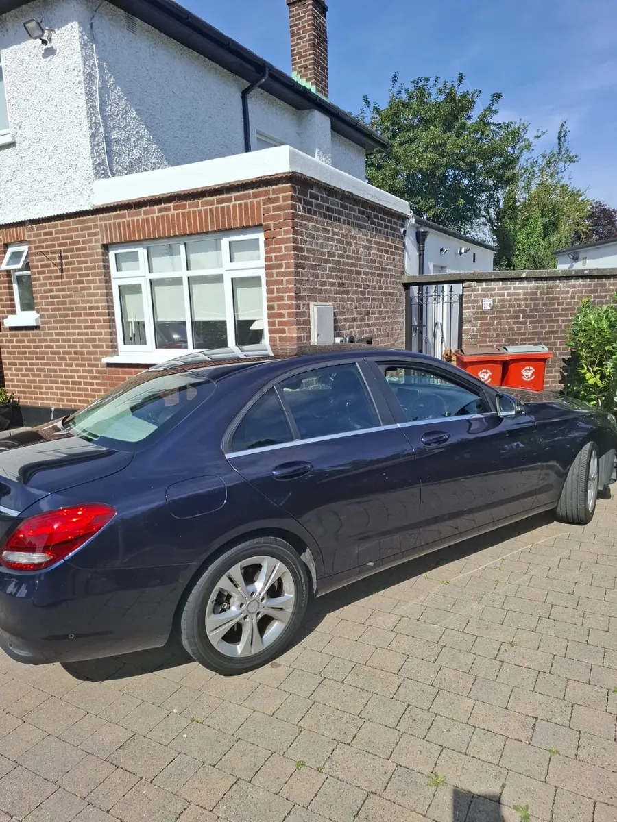 Mercedes-Benz C-Class 2016 - Image 6