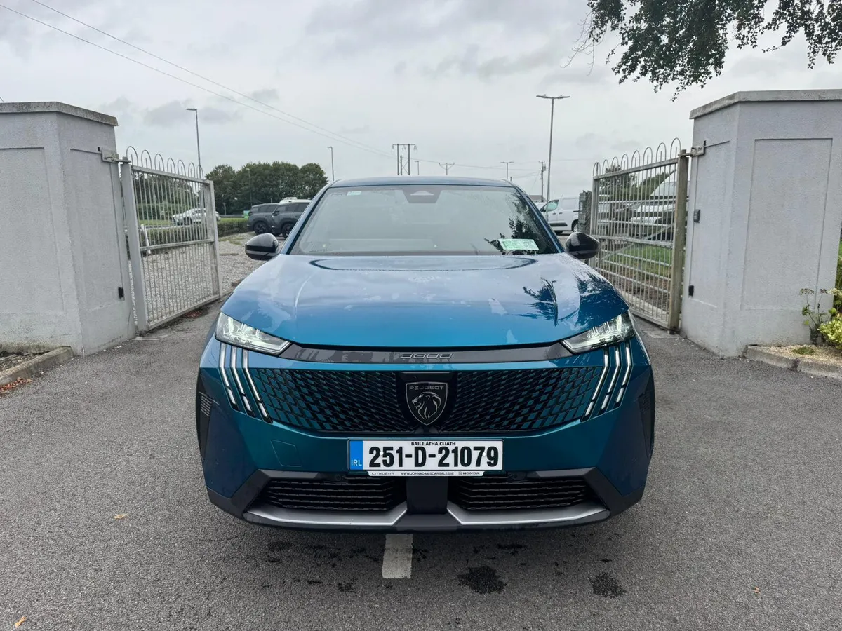 Peugeot 3008 Allure 2025 - Image 2