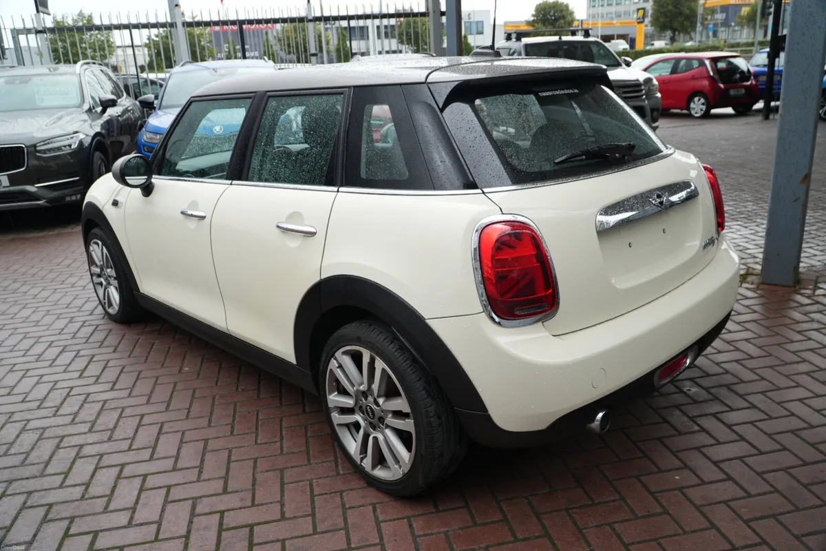 2016 MINI COOPER D - Image 6
