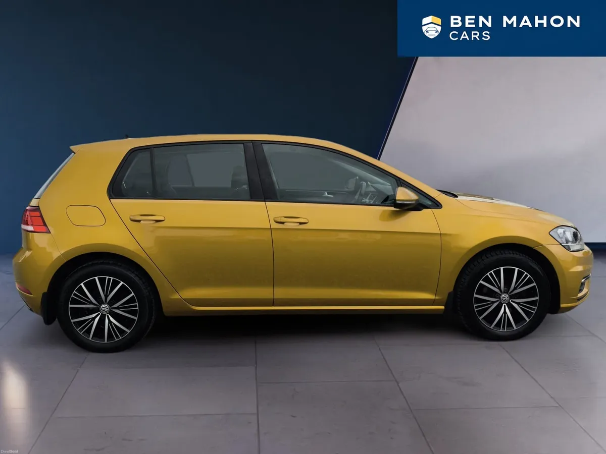 2018 Volkswagen Golf Trendline 1.0 Petrol – Metall - Image 6