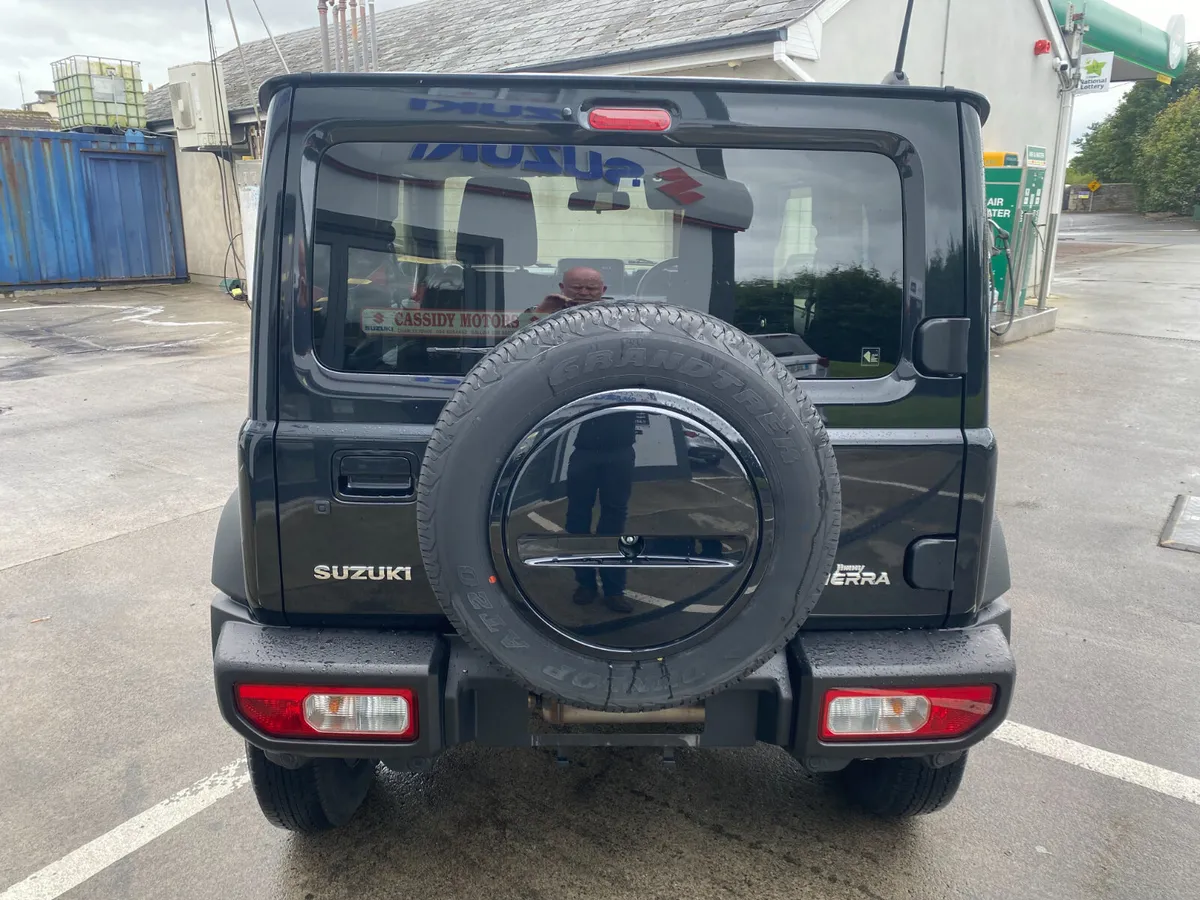 2025 Suzuki Jimny  **Sierra Edition** - Image 6