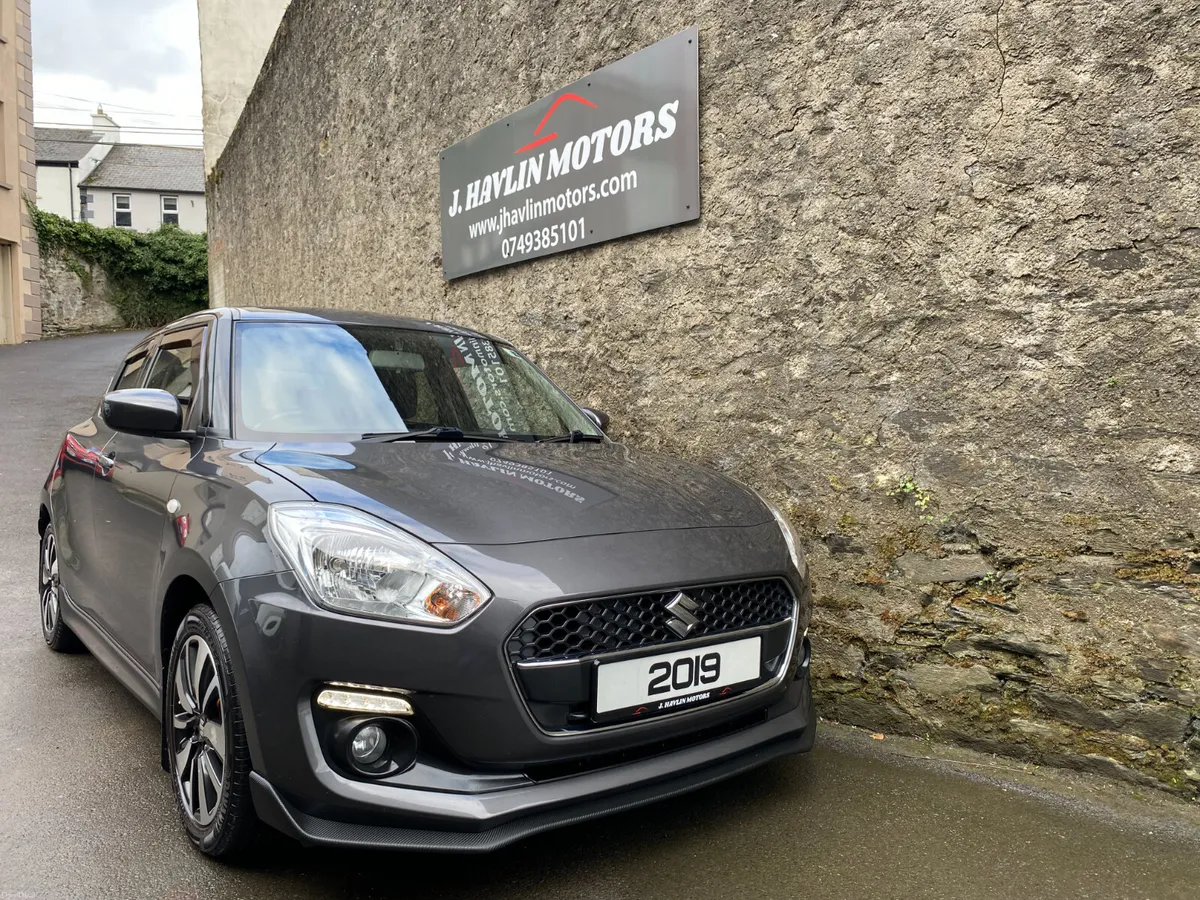 Jan 2019 Suzuki Swift 1.2 Attitude Dualjet - Image 2