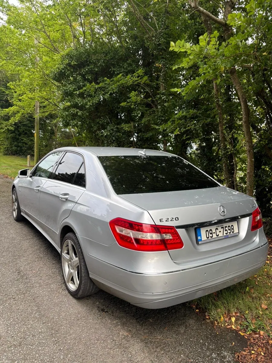 Mercedes Benz E220d 2009 NEW NCT! - Image 1