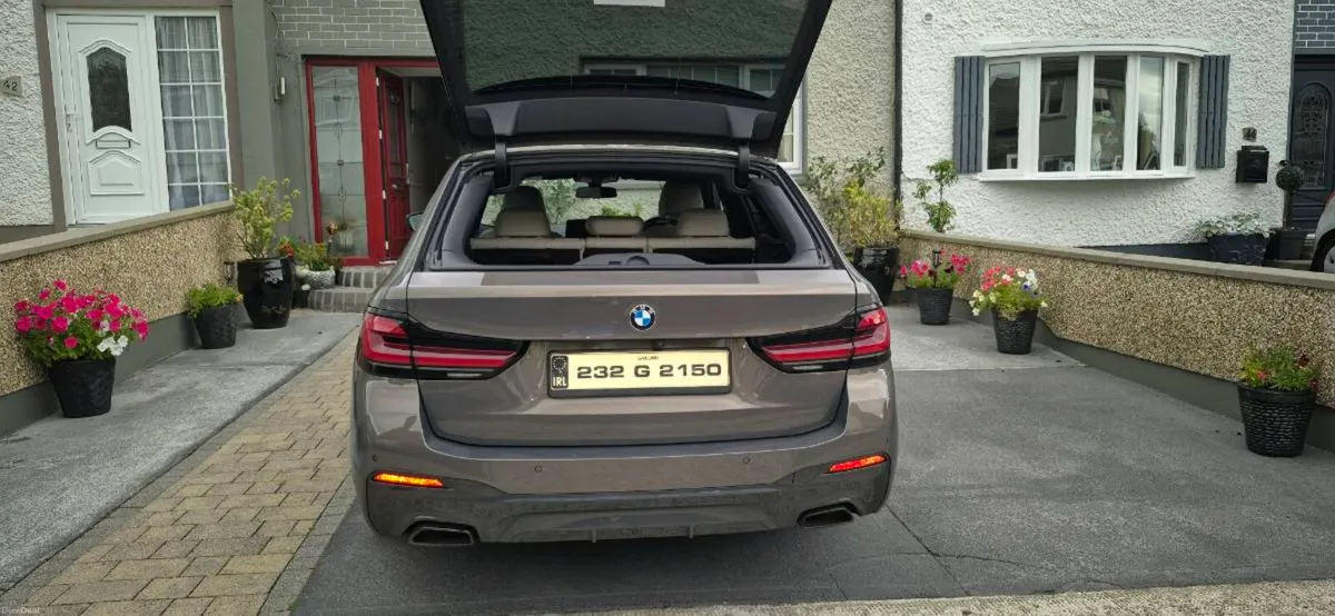BMW 5-Series 2023 - Image 2