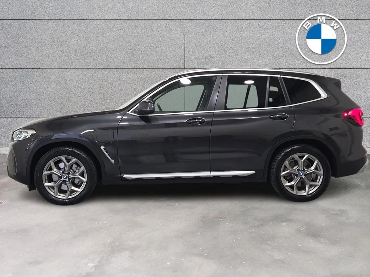 BMW X3 xDrive30e xLine - Image 3