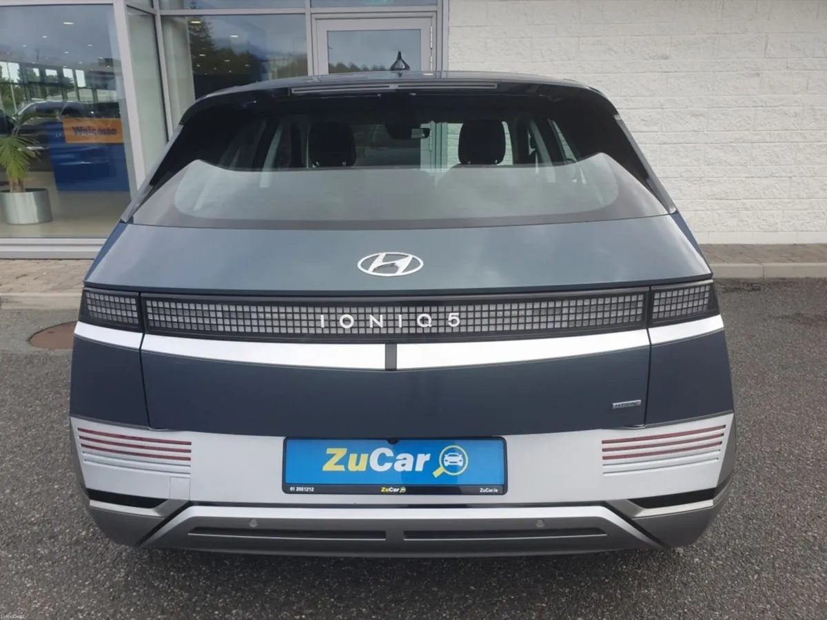 Hyundai IONIQ 5 Ioniq 5 Premium Ev 4X4  Premium  3 - Image 4