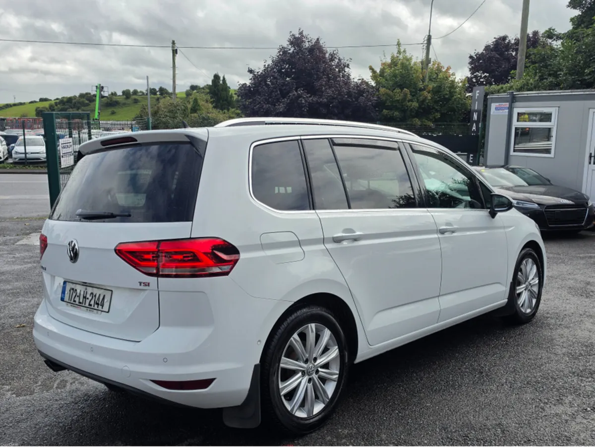 Volkswagen Touran 172 REG 7 SEATER HIGHLINE EDITIO - Image 5