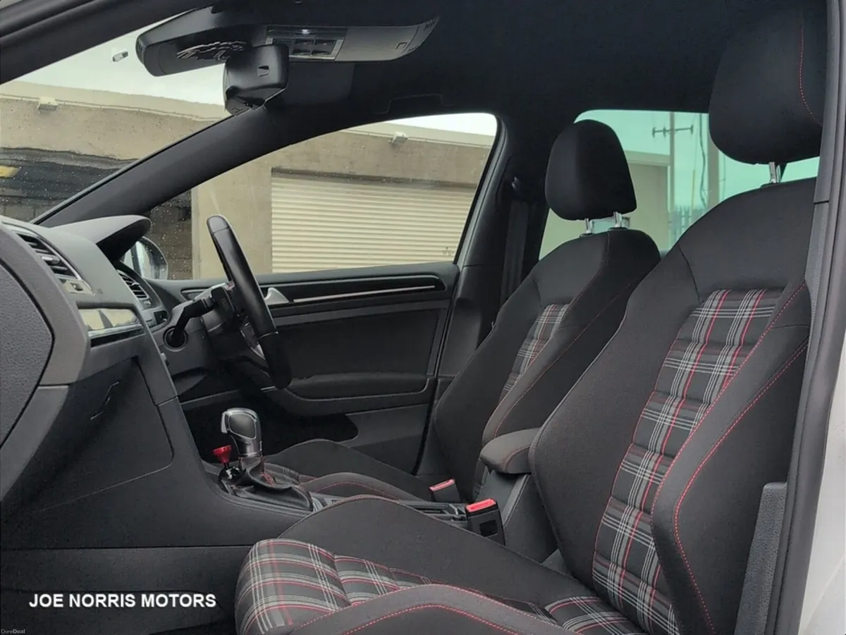 Volkswagen Golf 2.0 GTI Automatic - Image 2
