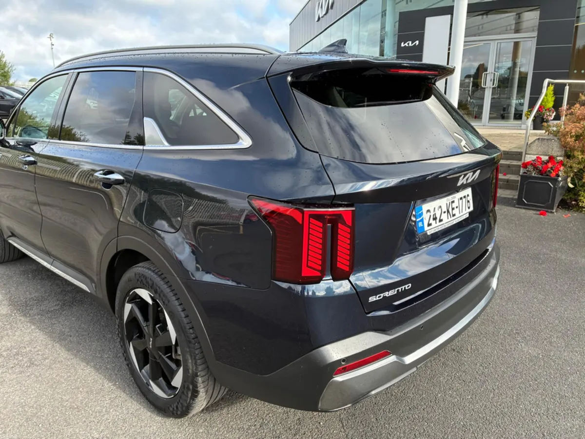 Kia Sorento DSL PE 7S - Image 3