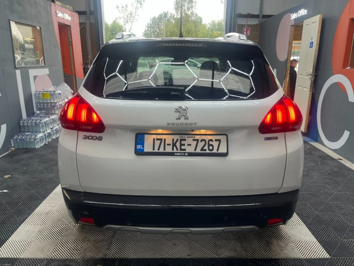 Peugeot 2008 2017 PEUGEOT 2008 PURE TECH 53K KMS A - Image 4