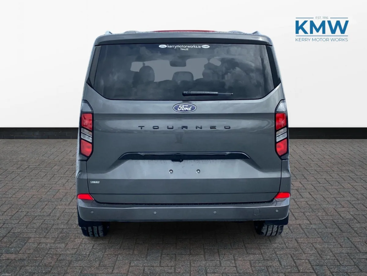 Ford Tourneo Custom Tourneo Limited 2.5 232PS PHEV - Image 6
