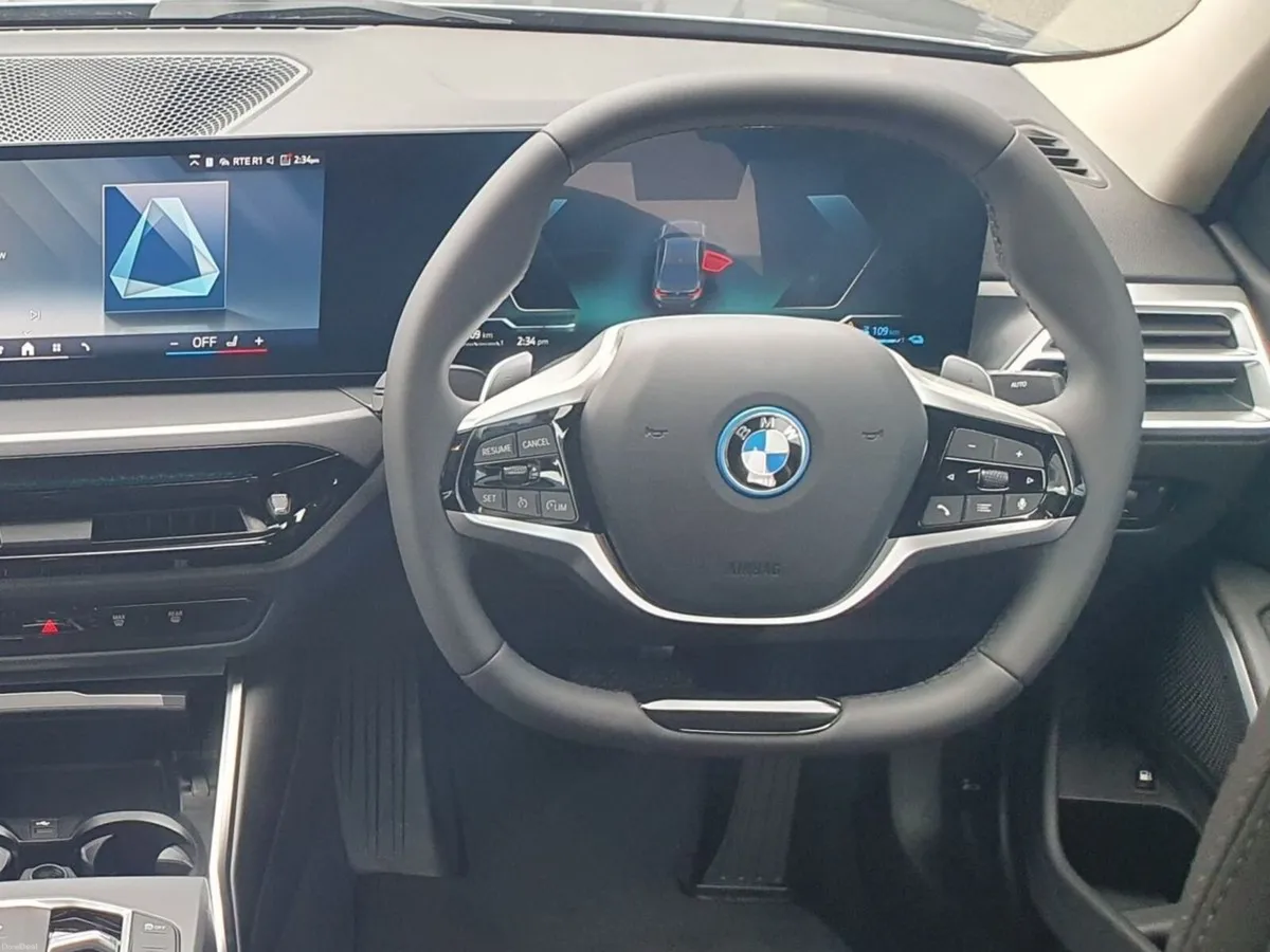 BMW 3-Series 330e Sport Saloon - Image 5