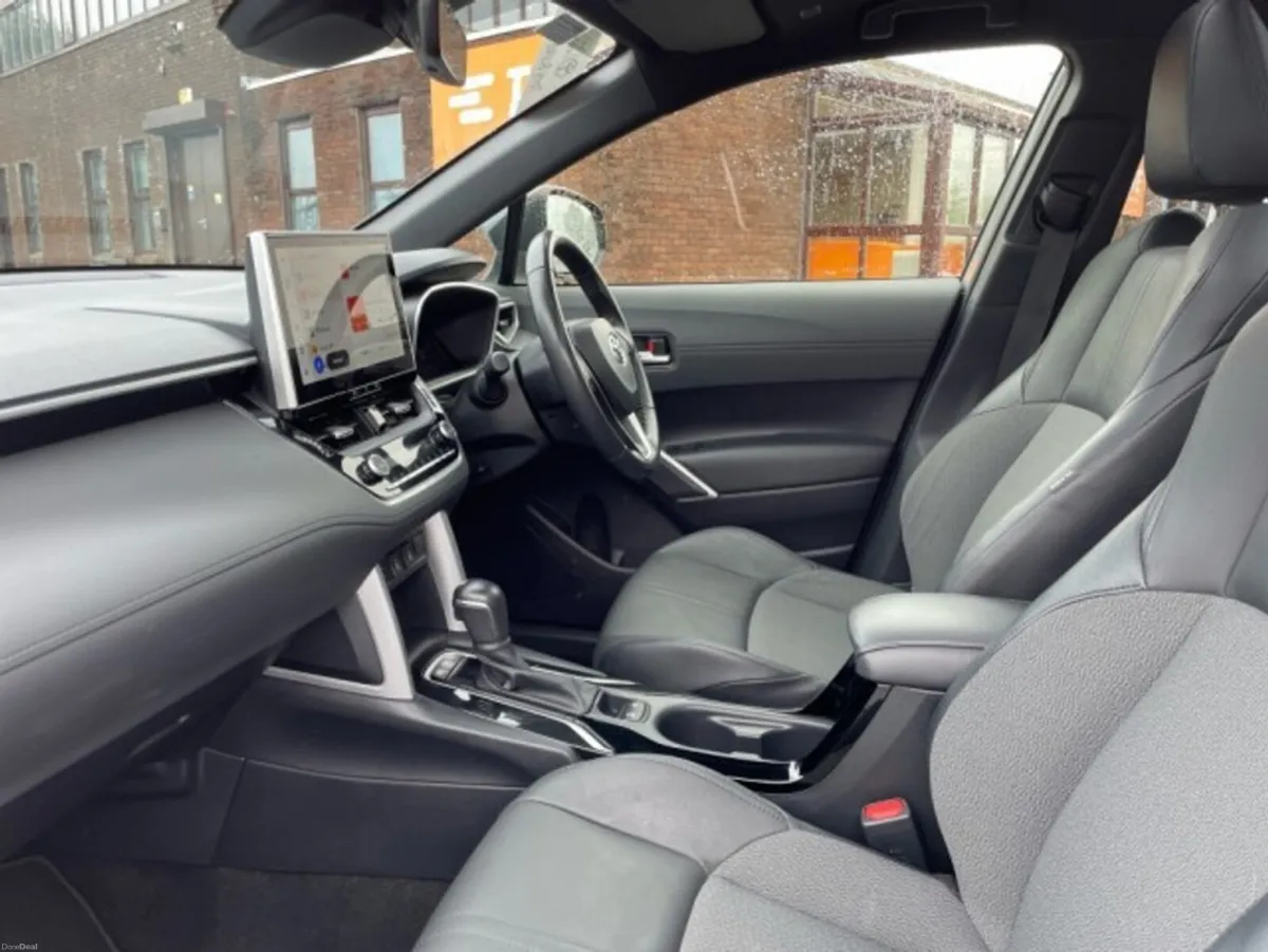 Toyota Corolla Cross SOL - “Top Spec” - Image 6