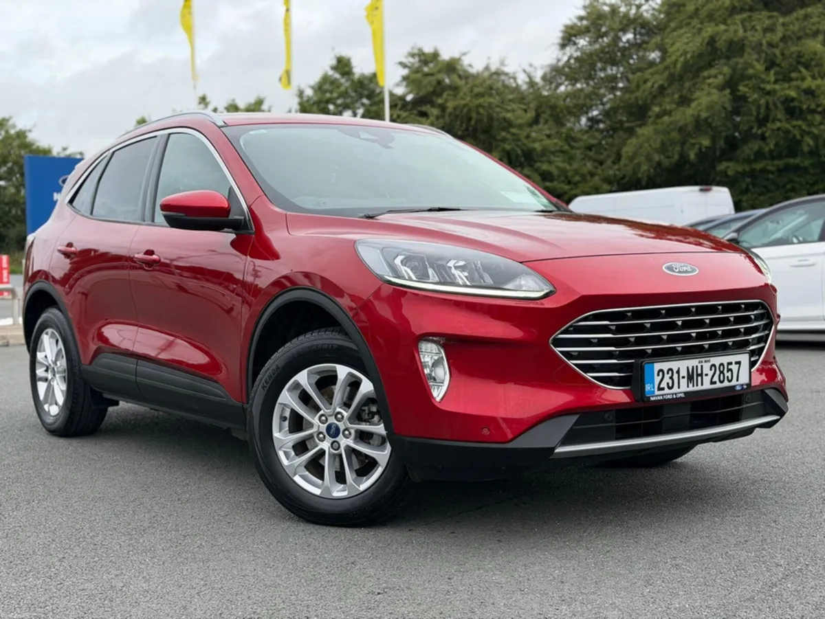 Ford Kuga Titanium 2.5 Plug-in Hybrid 225Ps - Image 1