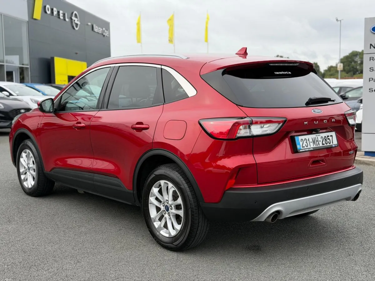 Ford Kuga Titanium 2.5 Plug-in Hybrid 225Ps - Image 3