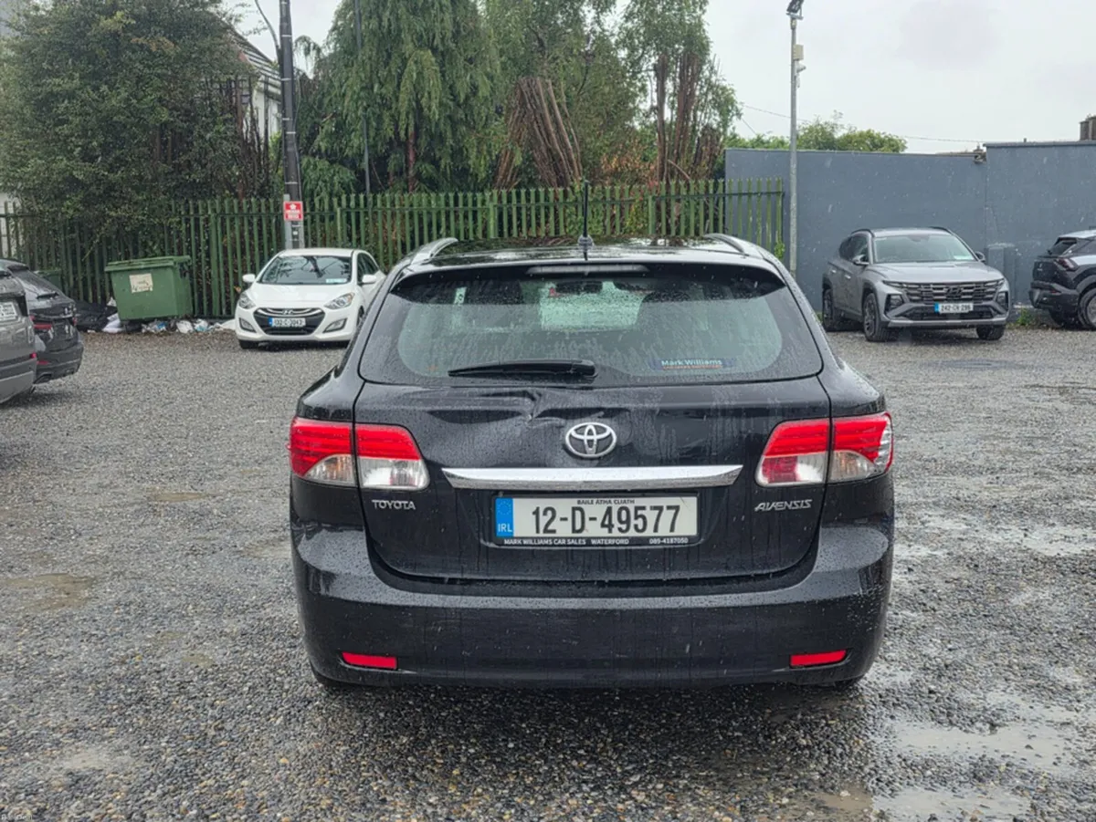 Toyota Avensis 2.0 D-4D T2 5DR OVERMOUNT - Image 6