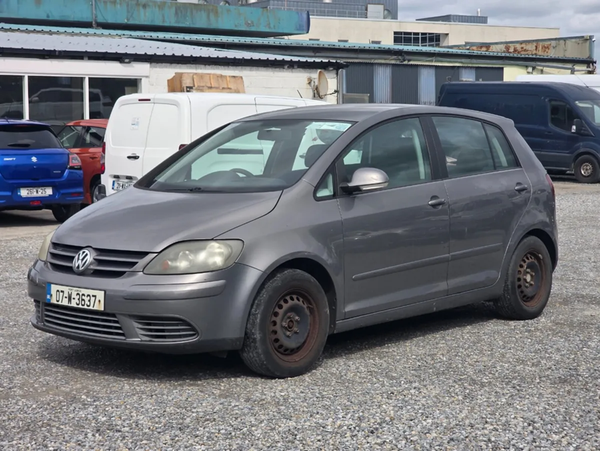 Volkswagen Golf Plus 1.4 80 BHP 5DR 80BHP - Image 3