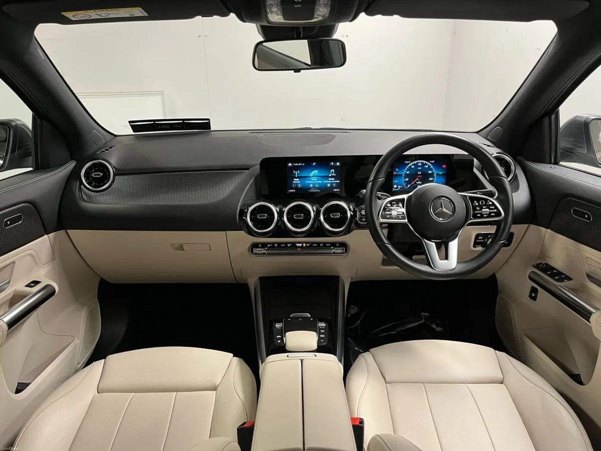 Mercedes-Benz GLA 200d Progressive - 18 Inch Alloy - Image 2
