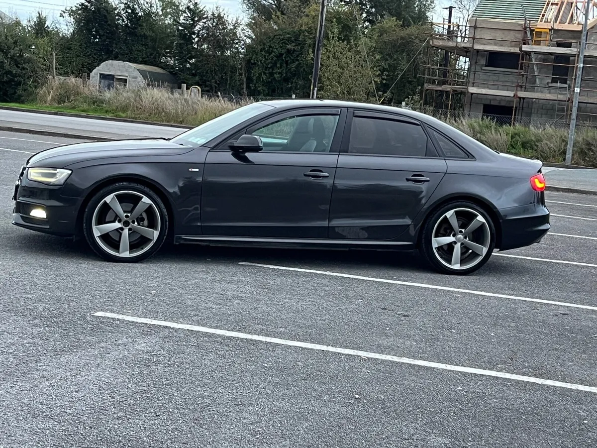 Audi A4 2014 - Image 5