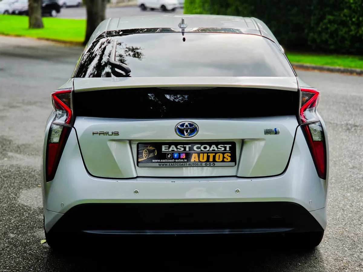2019 Toyota Prius 1.8 Petrol Hybrid Premiem Leathr - Image 3