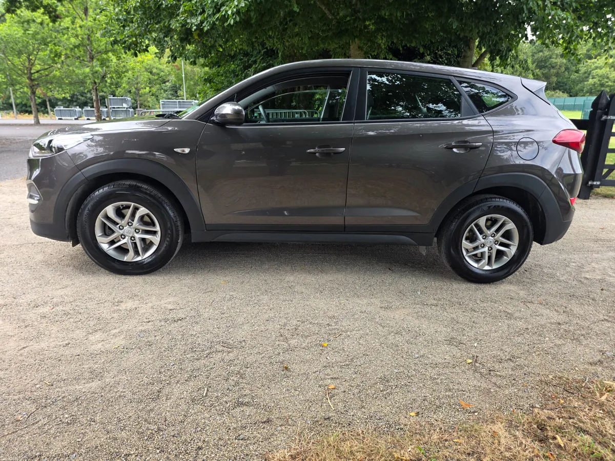 2015 HYUNDAI TUSCON 1.7 DIESEL ( LOW MILEAGE ) - Image 4