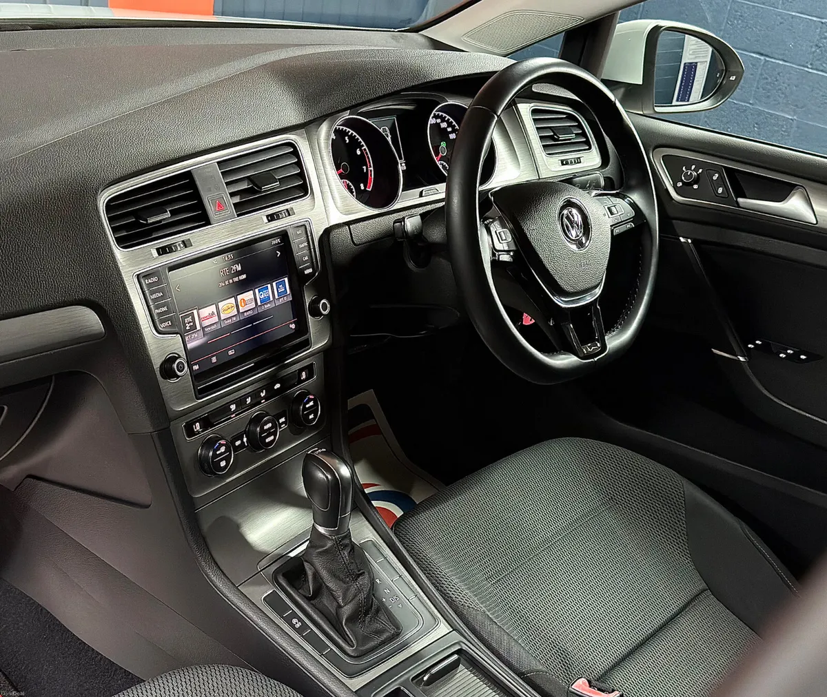 2015 Volkswagen Golf 1.2TSi Auto DSG - KITTED - Image 4
