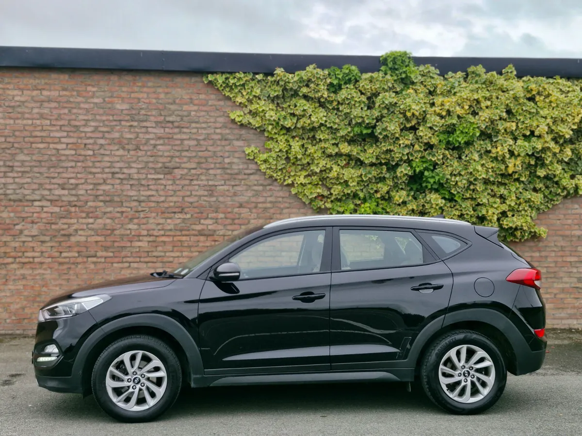 Hyundai Tucson EXECUTIVE FINANCE AVAILABLE - Image 5