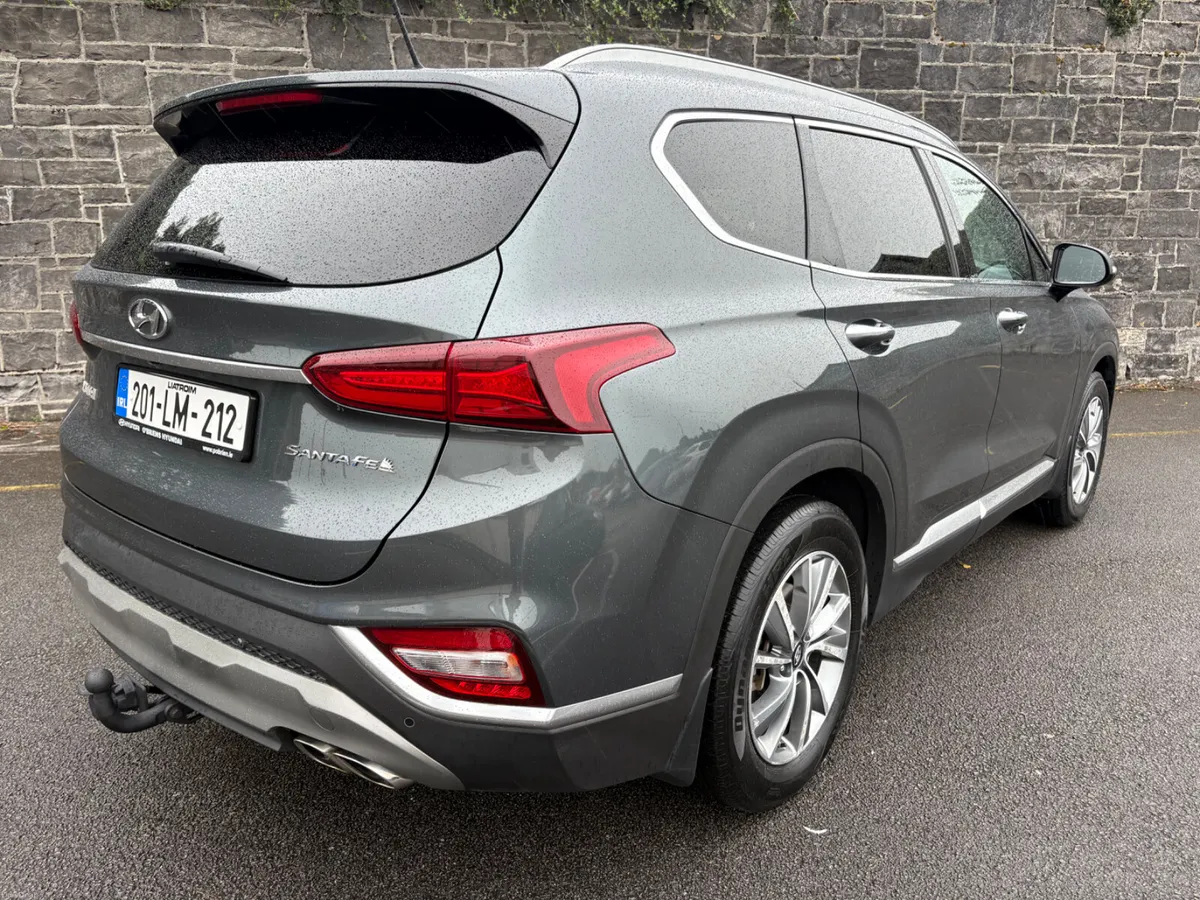 Hyundai Santa Fe warranty👍 trade ins👍 finance👍 - Image 4