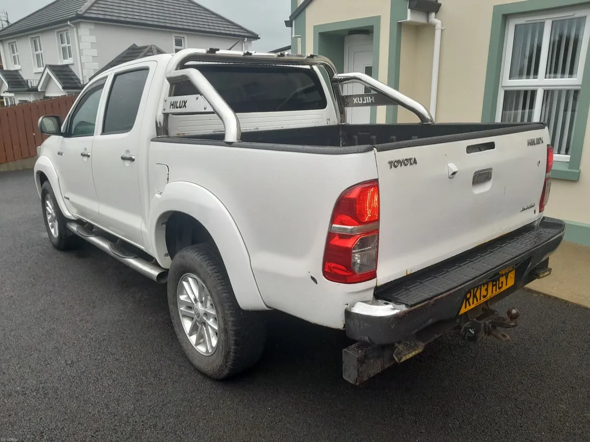 Toyota Hilux 2013 - Image 3