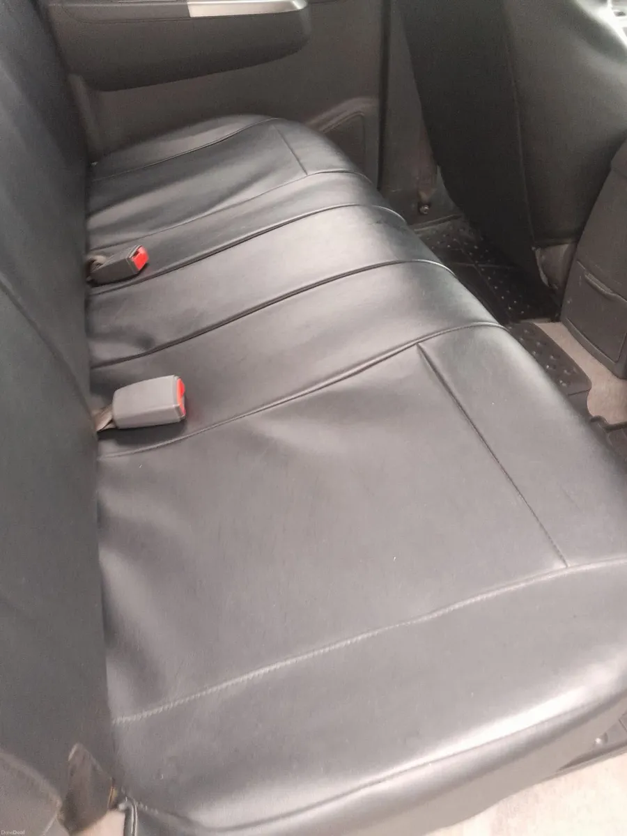 Toyota Hilux 2013 - Image 5