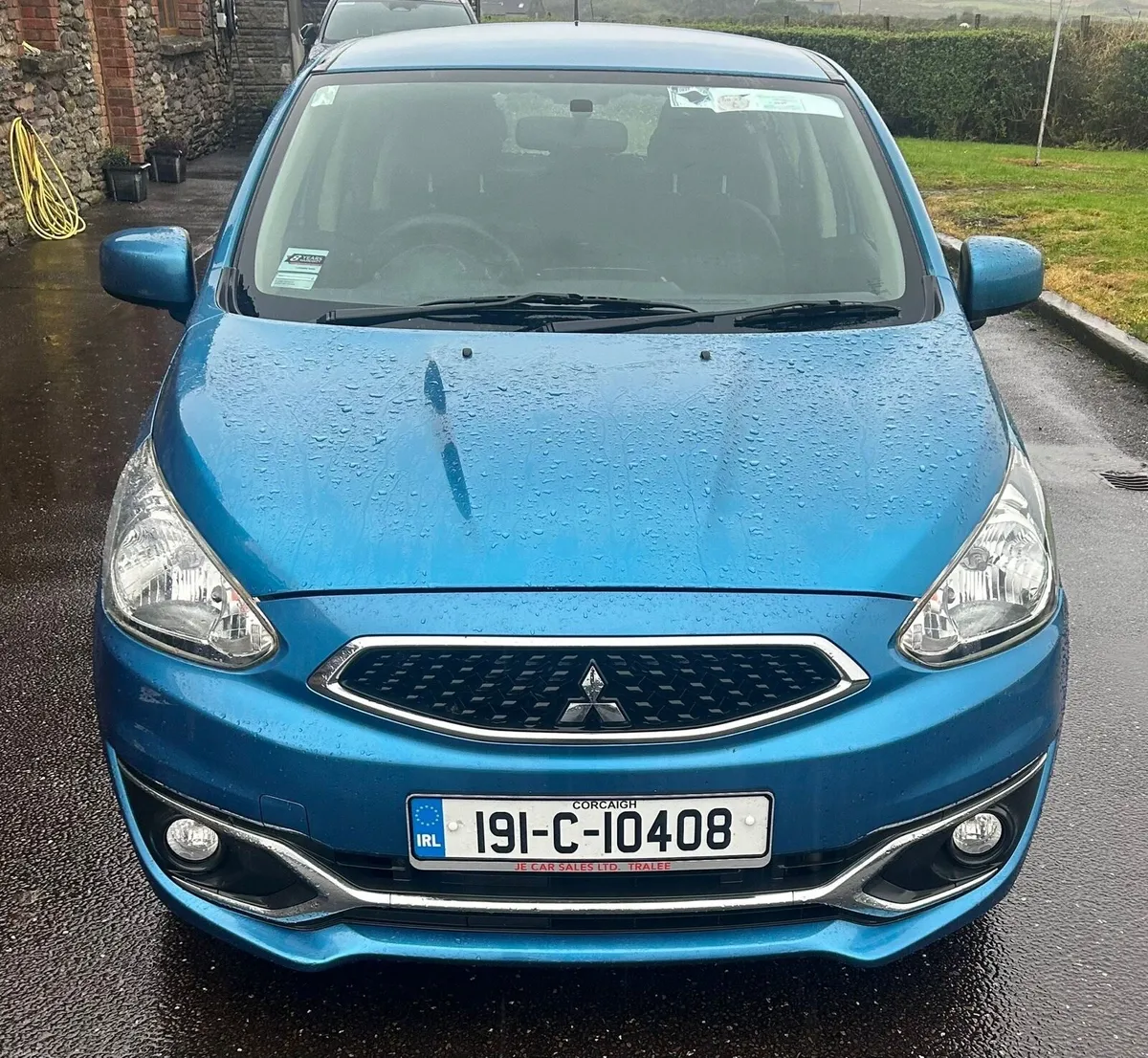Mitsubishi Space Star - Image 1