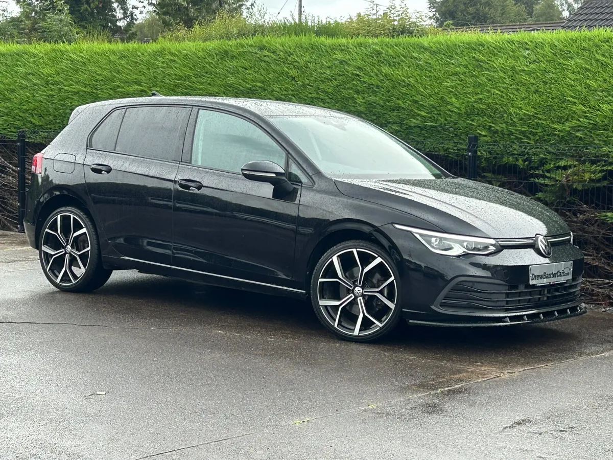 22Volkswagen Golf 1.4  Style Hybrid €19750 inc Vrt - Image 1