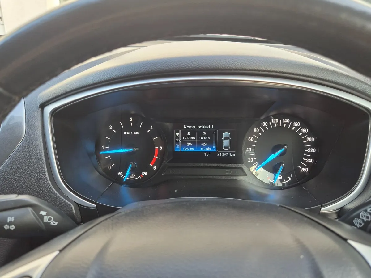 Ford Mondeo 2019 - Image 6