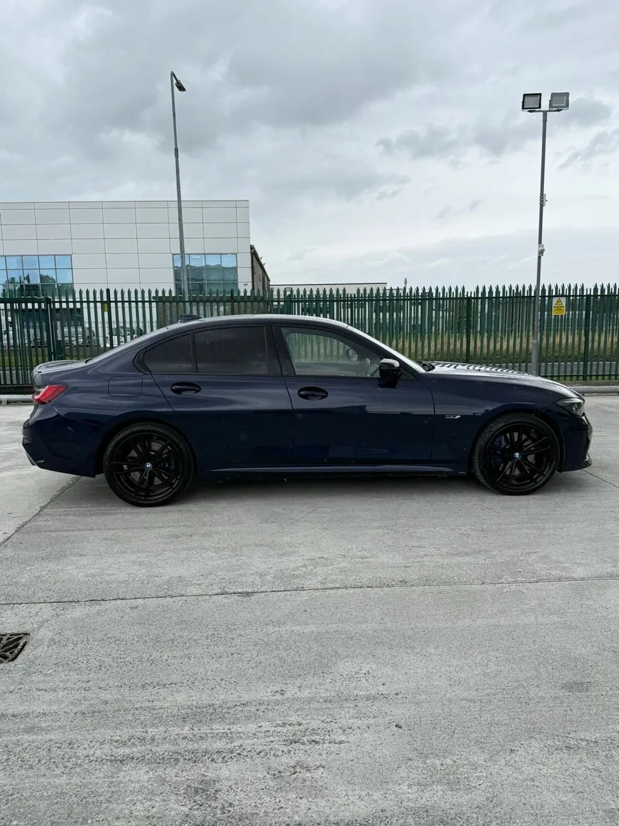 2022 BMW 3 Series 330 E Black Edition - Image 6
