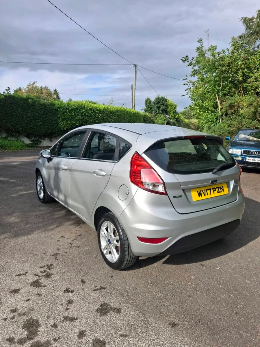 2017 Ford Fiesta - Image 3